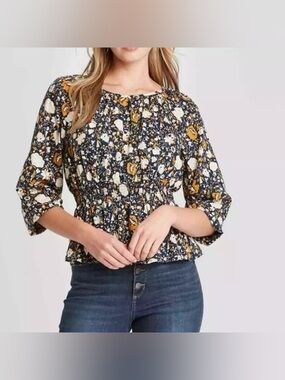 Universal Threads Smocked Waist Floral Peasant Top - Navy Mustard Large